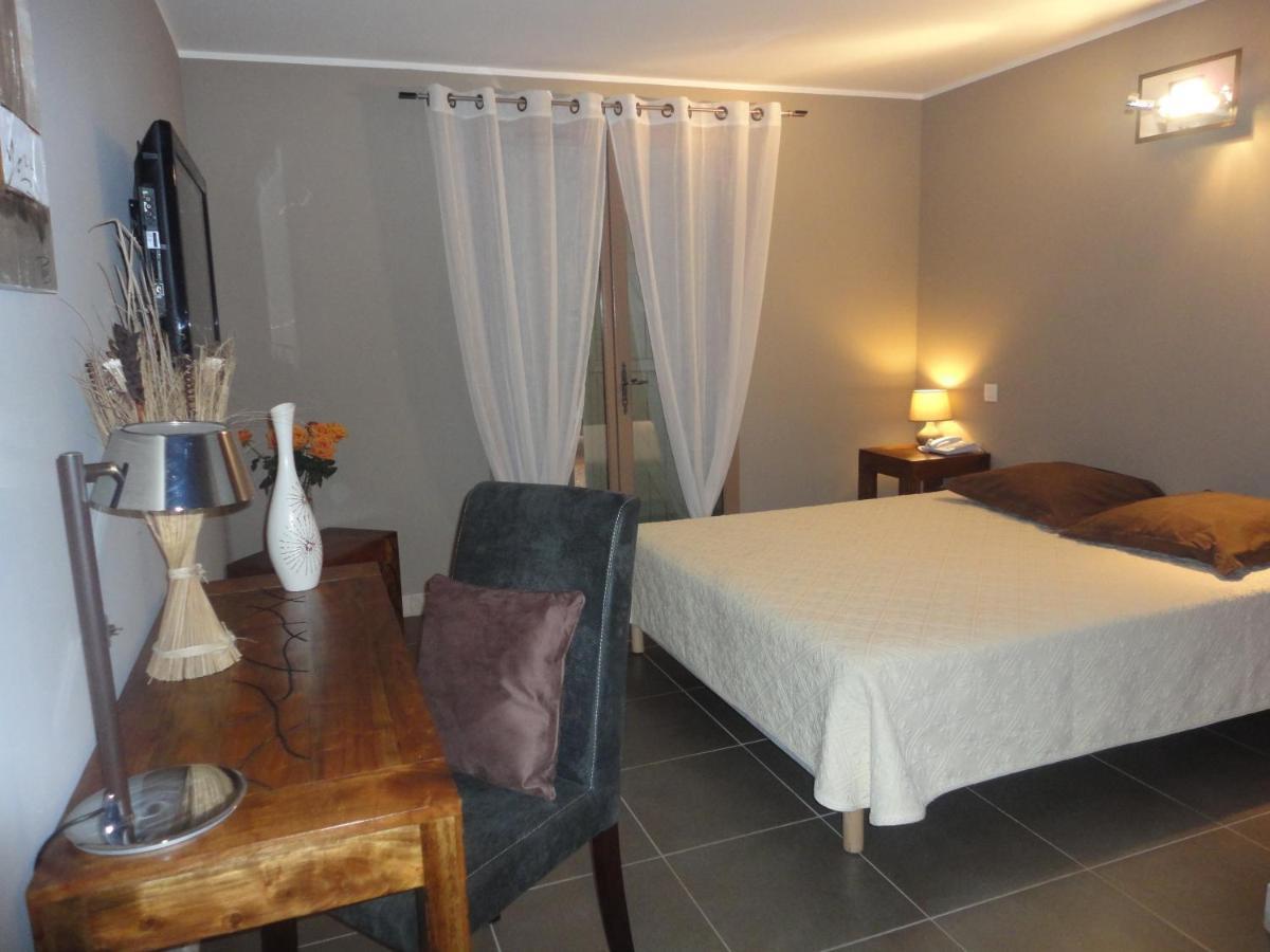 L'Hotellerie Kouros Cuers Quarto foto
